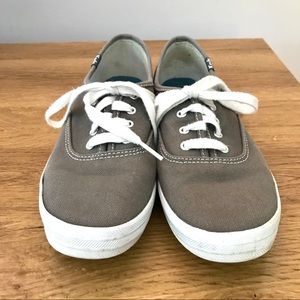 Women’s Keds Champion Canvas Sneakers Size 7